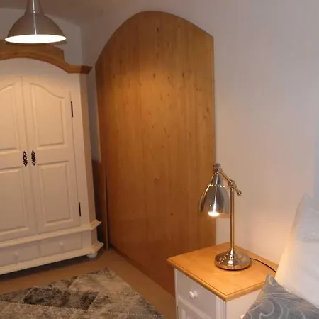 Schlaf Gut アパート